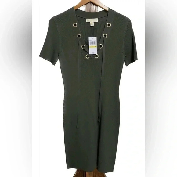 Michael Kors Knit Ribbed Short Sleeve Lace-up‎ Bodycon GREEN Mini Dress Med NWT - Picture 2 of 8